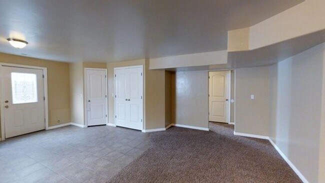 Building Photo - Cozy 2 bed 1 bath basement apartment, Eagle Mountain