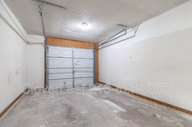 Building Photo - 8039 Big Bend