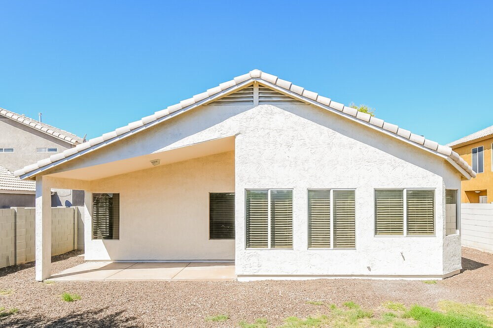 Building Photo - 2717 S Ananea