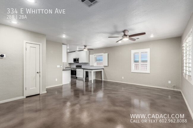 Building Photo - Midtown Charmer 2 bed 2 bath