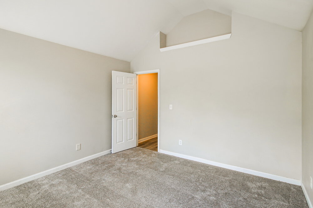 Building Photo - 5848 el Segundo Way