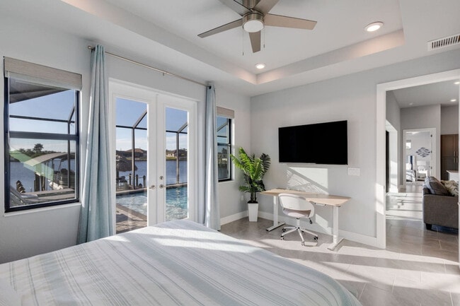 Building Photo - 1720 Burnt Store Rd N