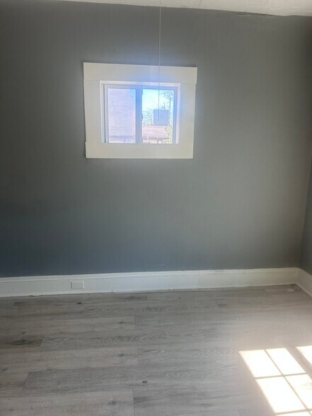 Building Photo - 9901 Stoughton Ave