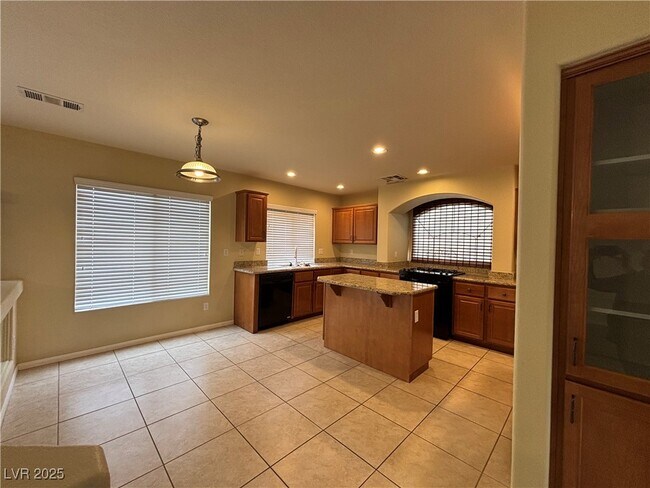 Building Photo - 10961 Fintry Hills St