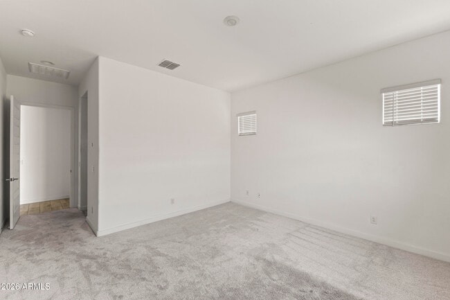 Building Photo - 9342 W Roma Ave