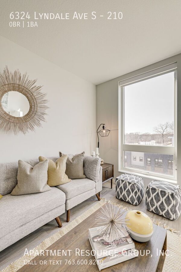 Building Photo - 6324 Lyndale Ave S