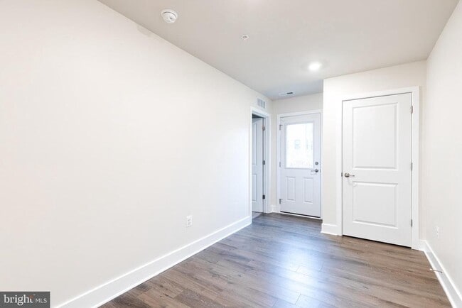 Building Photo - 7603 Chert Ct