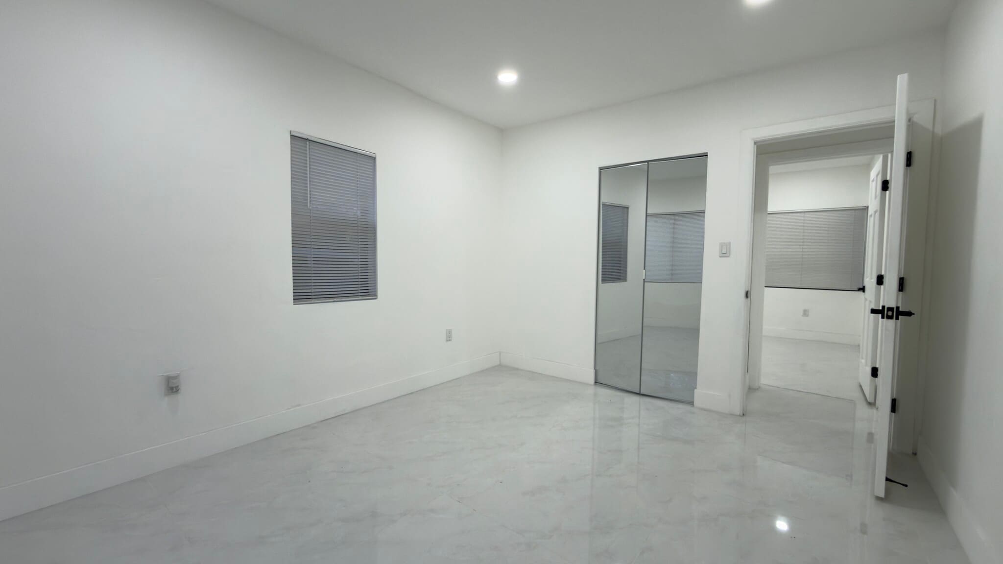 Building Photo - 4717 NW 11th Ave