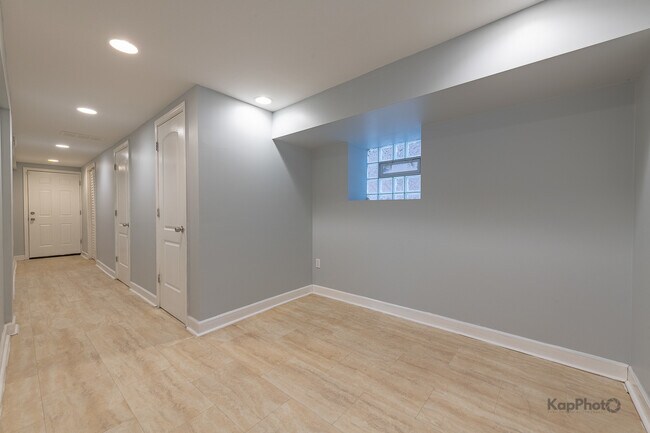 Building Photo - 7750 S Saginaw Ave