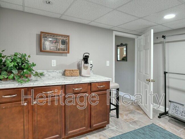 Building Photo - 4518 Holston Hills Rd