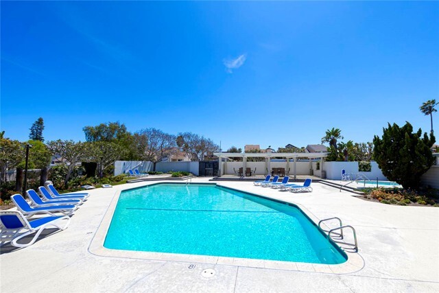 Building Photo - 33613 Avenida Capri