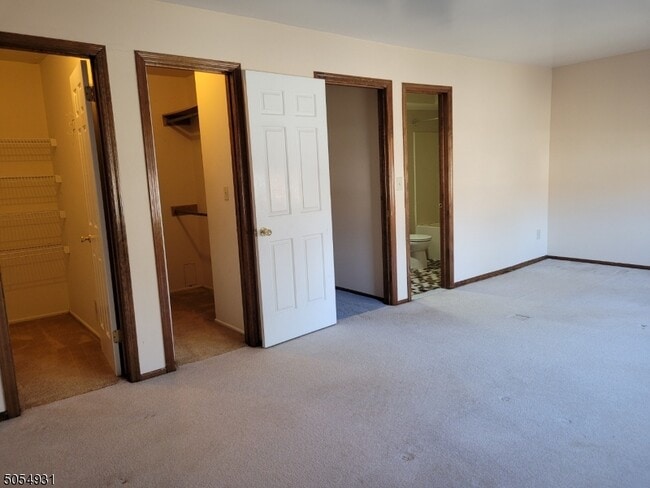 Building Photo - 133 Carriage Ln