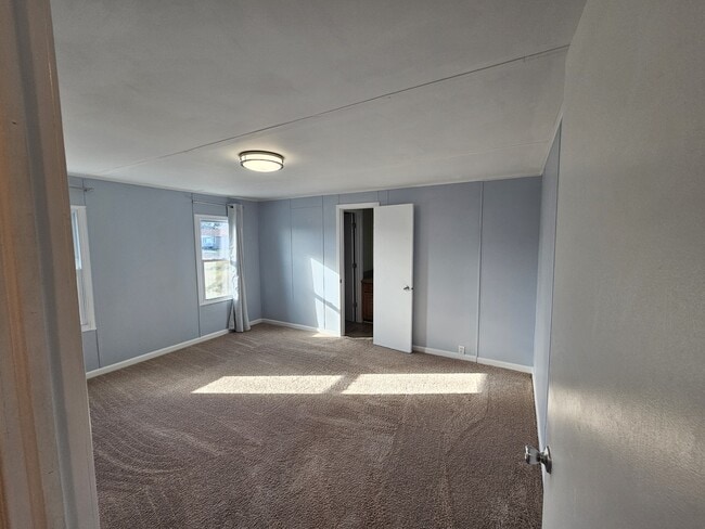 Building Photo - 5215 Deadwood Dr