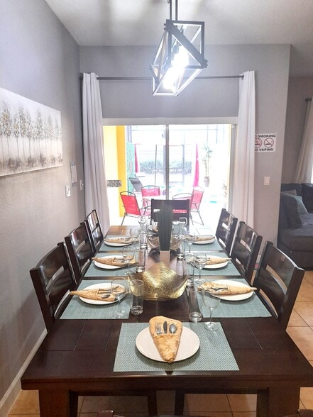 Dining Area - 8966 Sugar Palm Rd