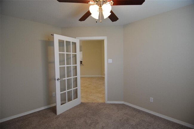 Building Photo - 105 Cove Pl Ct