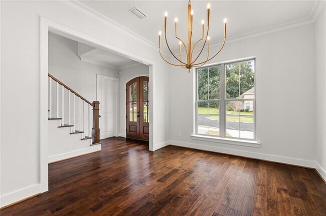 Building Photo - 5488 S Hilltop Dr