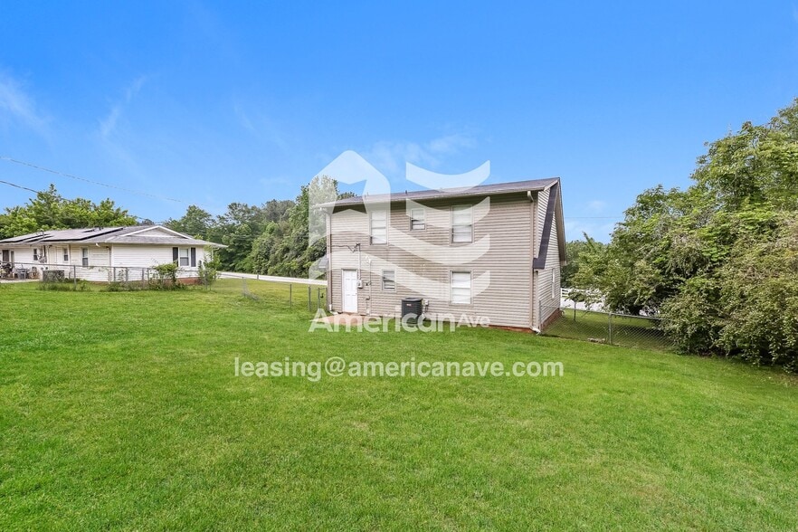 Building Photo - 518 Rotterdam Rd