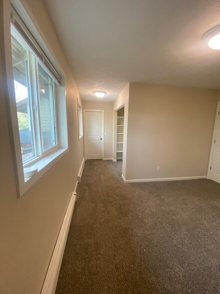 Primary Photo - 10040 Gebhart Dr
