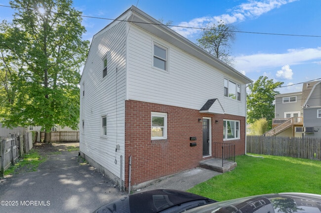 Building Photo - 9 Beacon Terrace