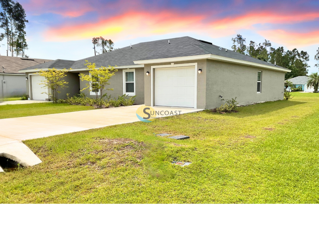 Primary Photo - Low Price W/ Hot Special in Palm Coast!