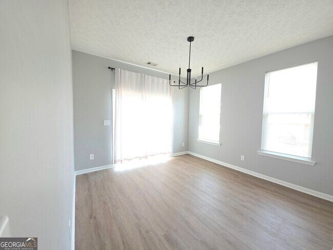 Building Photo - 4748 Highpoint Way