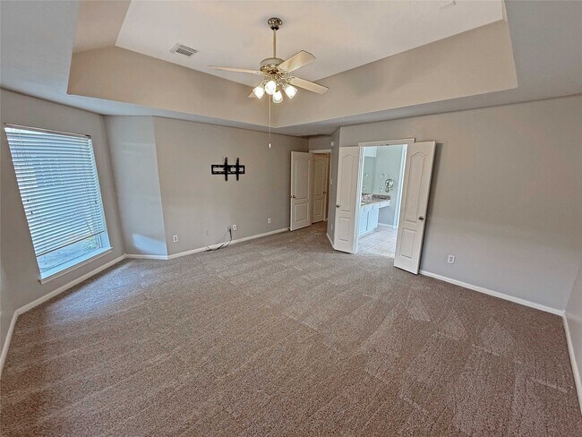 Building Photo - 14219 Kenson Ln