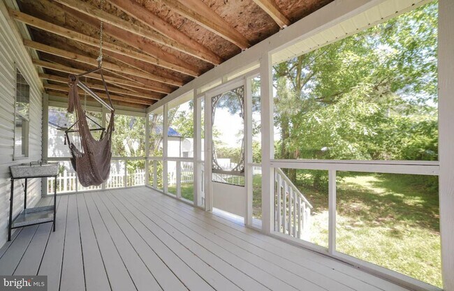 Building Photo - 45302 Bloch Ave