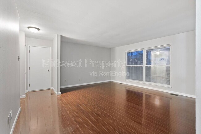 Building Photo - 19 Stone Mill Ln