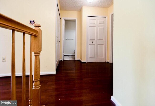 Building Photo - 7234 Tamo Ct