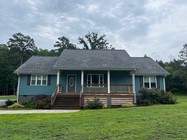 Building Photo - 120 Long Beach Blvd