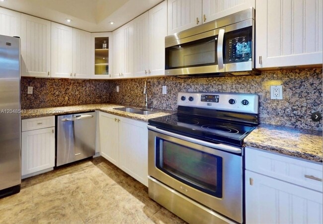 Building Photo - 500 Three Islands Boulevard