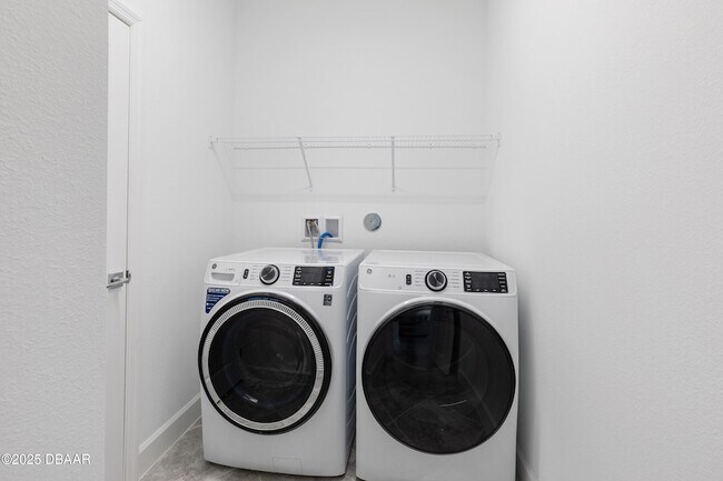 Building Photo - 208 Ocean Hammock Lp