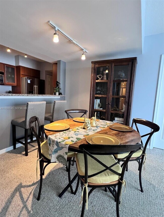 Building Photo - 2080 S Ocean Dr