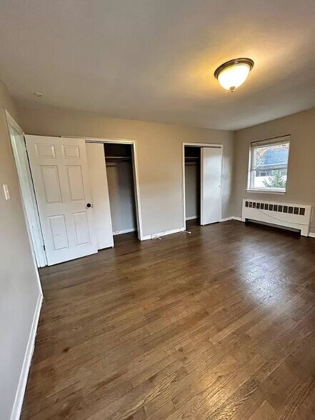 Building Photo - 19 Mountain View Pl