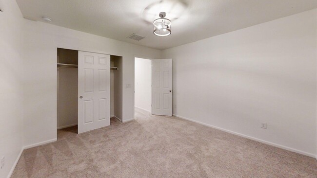 Building Photo - 13489 Waterthrush St