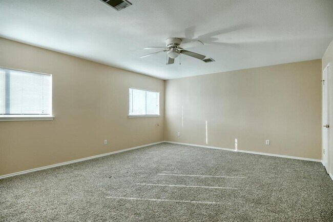 Building Photo - 7537 Redrick Dr