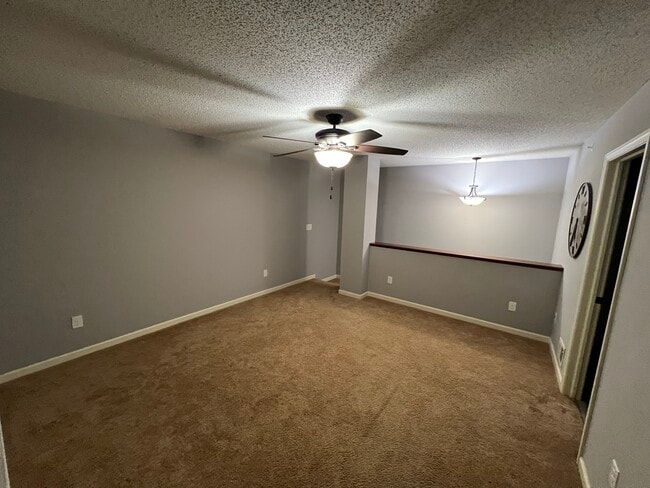 Building Photo - 3582 White Pine Way