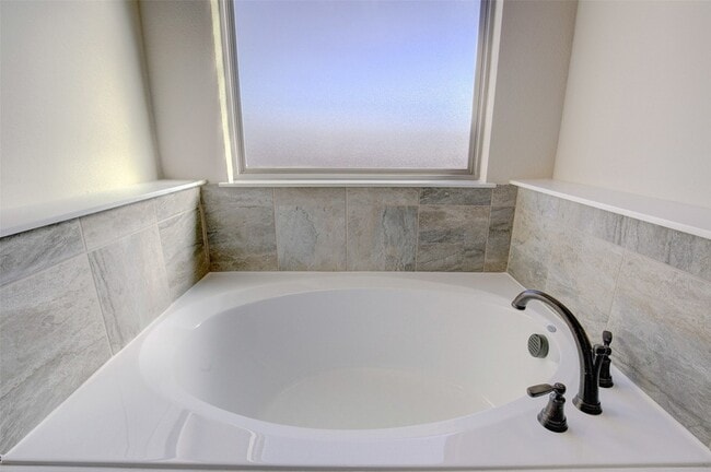 Building Photo - 7819 Cypress Dr