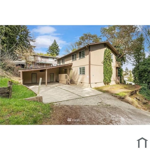 Building Photo - 629 Adele Ave