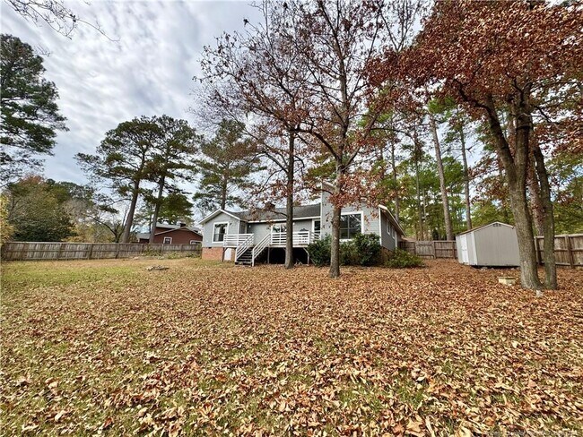 Building Photo - 741 Maxine St