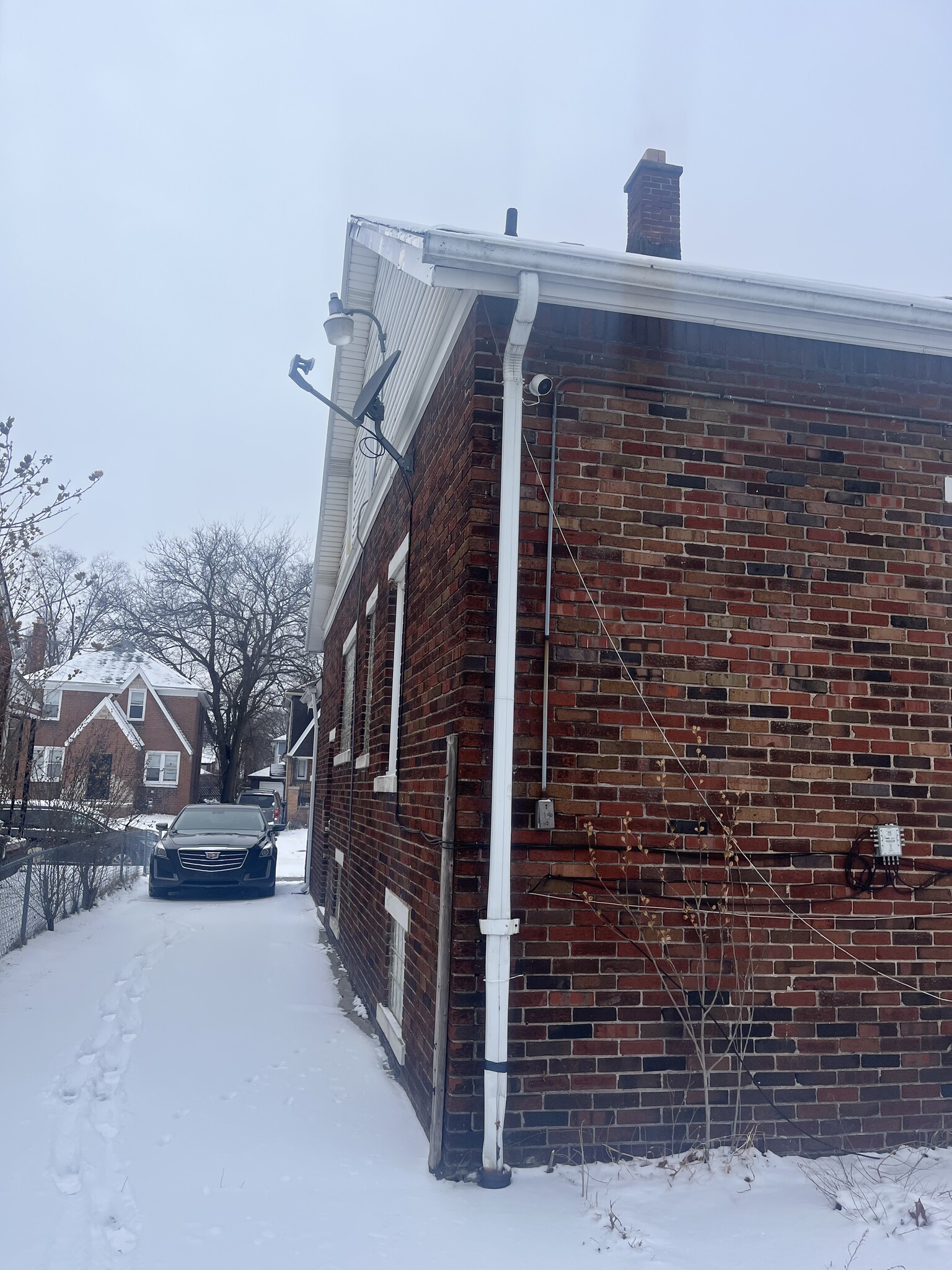 Building Photo - 15410 Tracey St