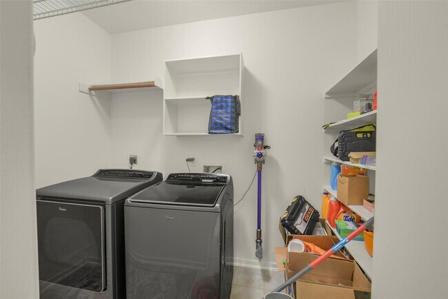 Building Photo - 17319 Deep Prairie Dr