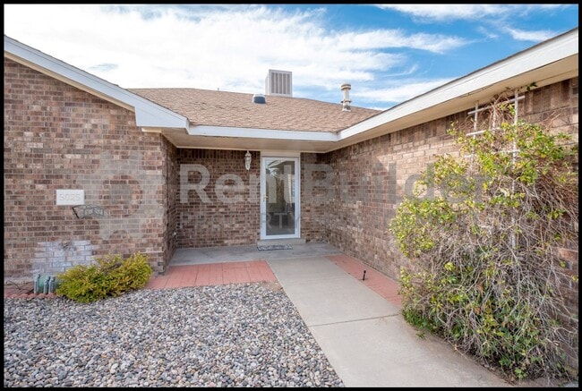 Building Photo - CALL US TODAY AT (505) 808-6467 TO SCHEDULE A CONVENIENT SHOWING