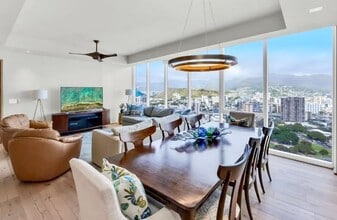 Building Photo - Spectacular 3 bedroom 3 bath Penthouse in the Kakaako Area
