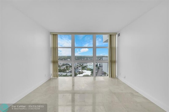 Building Photo - 2841 N Ocean Blvd