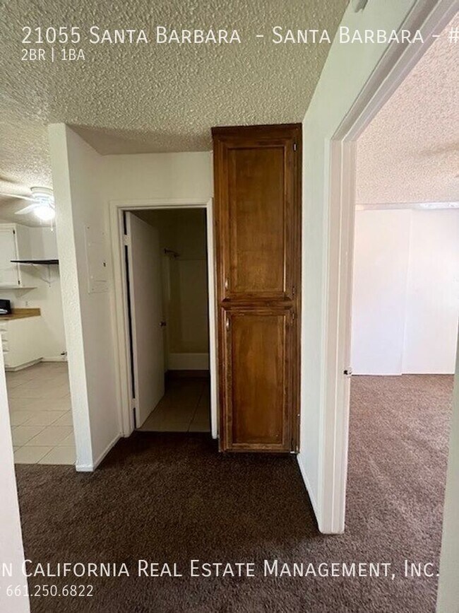 Building Photo - 21055 Santa Barbara Dr