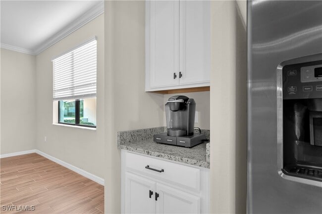 Building Photo - 11884 Boxelder Way