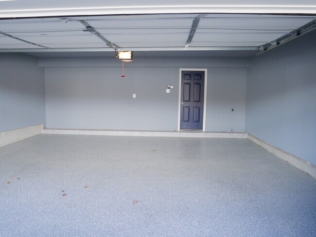 Building Photo - Spacious 4-Bedroom Townhome with Garage in Prime Columbia/Elkridge Location- PENDING APPLICANT