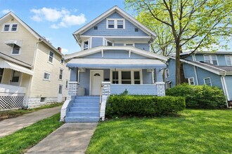 Building Photo - Move-In Special – $300 rent credit after 6 months of on-time payments!