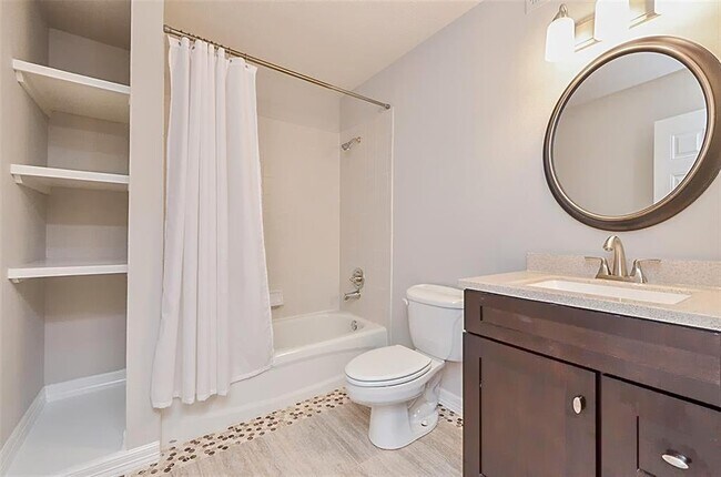 Building Photo - 5402 Gibson St